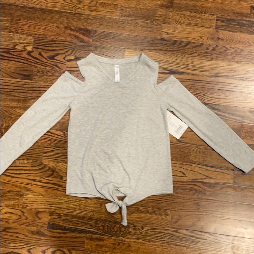NWT 90 degree v neck cold shoulder gray top